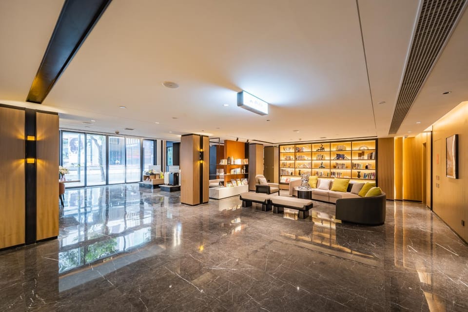 Property building, Communal lounge/ TV room