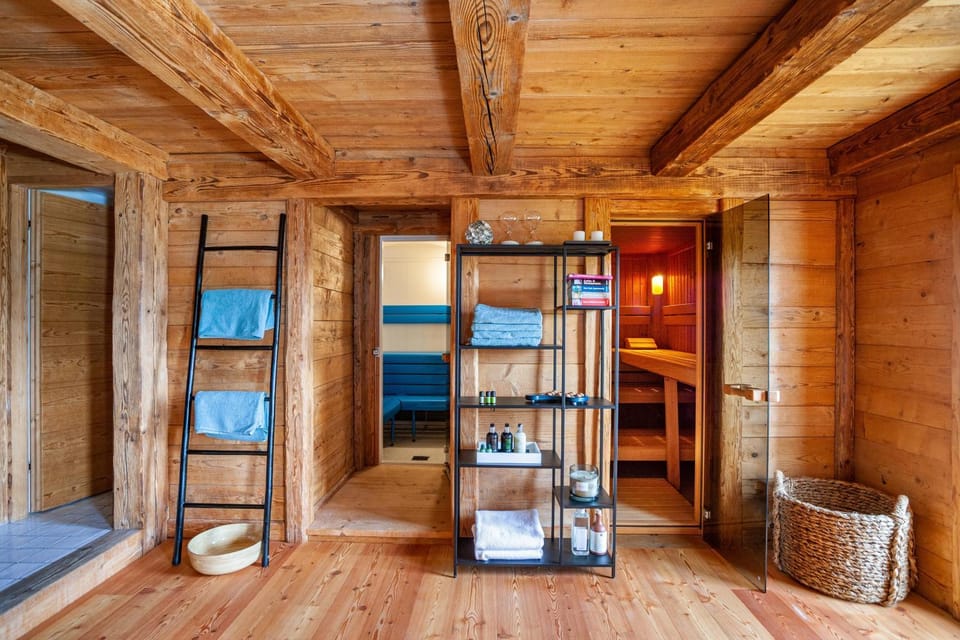 Property building, Living room