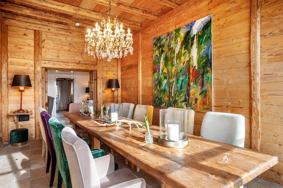 Property building, Living room