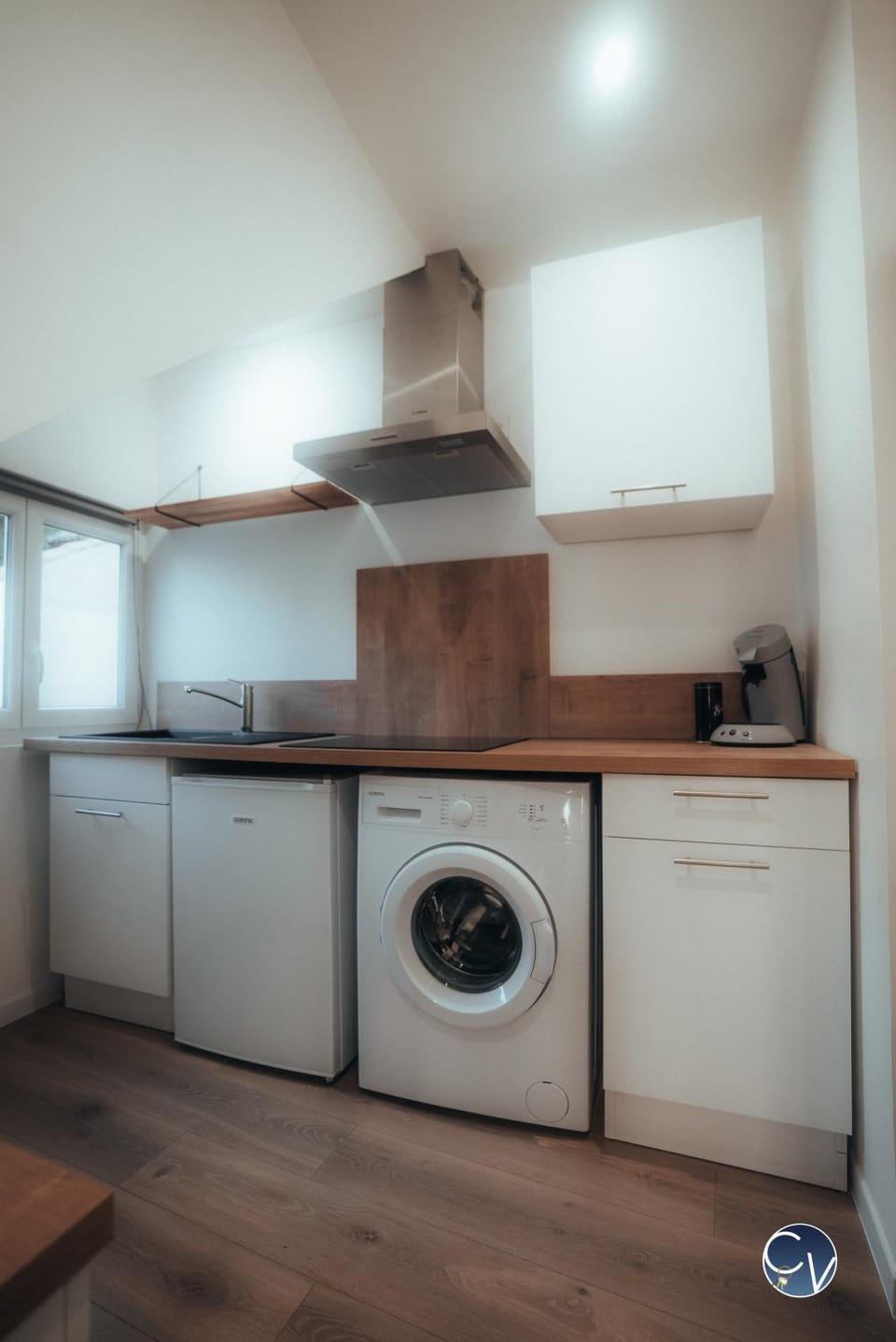 Charmant studio rénové - Proche centre ville Apartment in Nimes