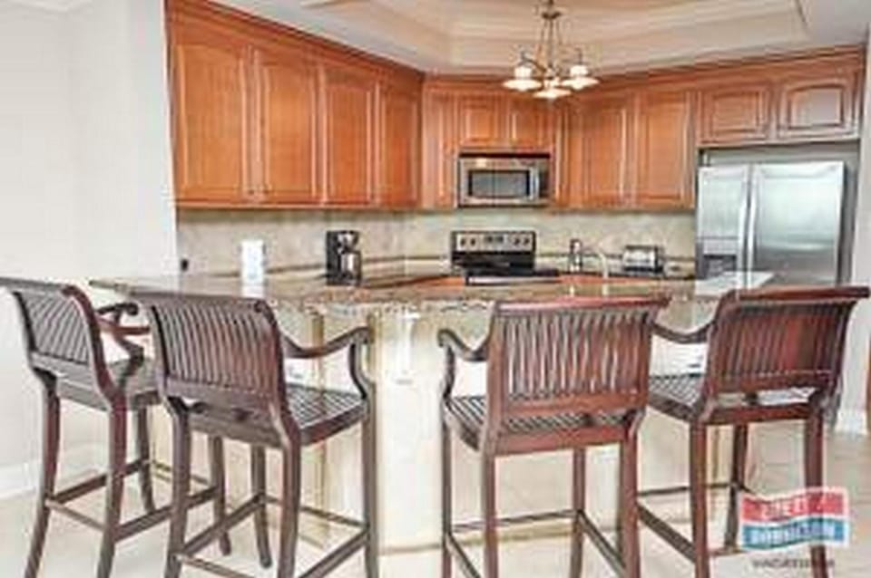 Phoenix West II - 3 Bed 4 Bath Gulf Front High Sleeps 8 condo Apartment in Orange Beach