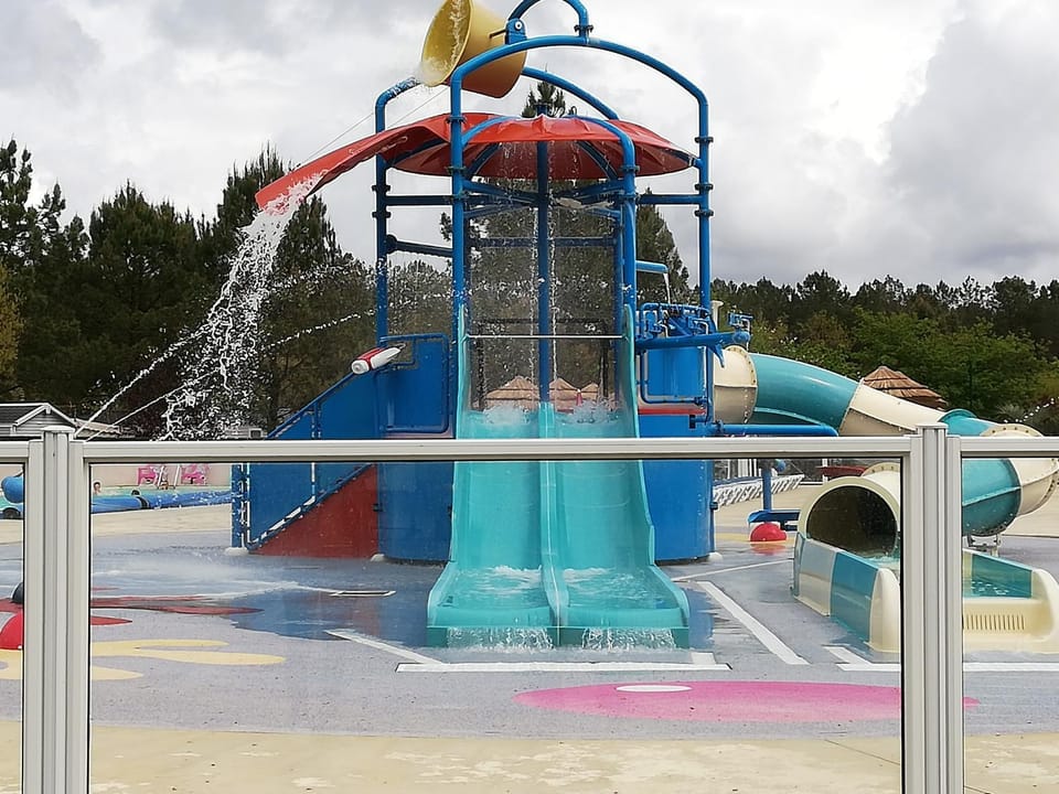 Aqua park, Swimming pool