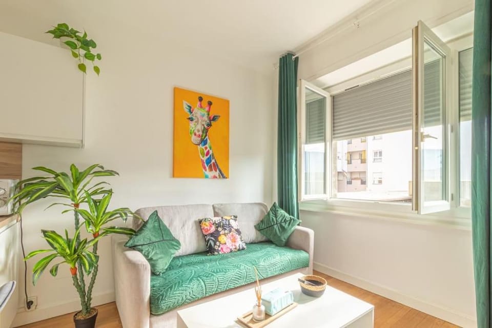 ZenBNB / Safari / 3 Personnes / 5 secondes du Tram Apartment in Annemasse