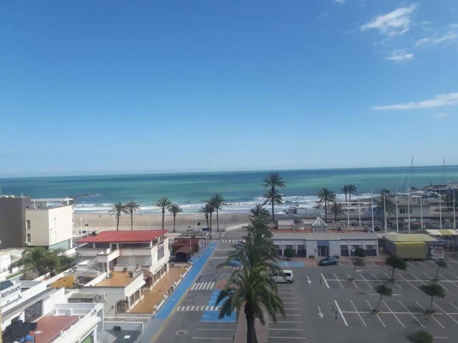 Apartamento 1ª línea de Playa Apartment in Valencian Community