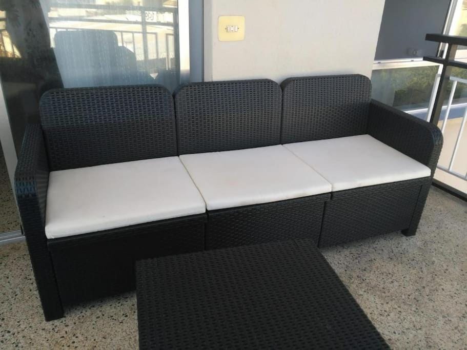 Apartamento 1ª línea de Playa Apartment in Valencian Community