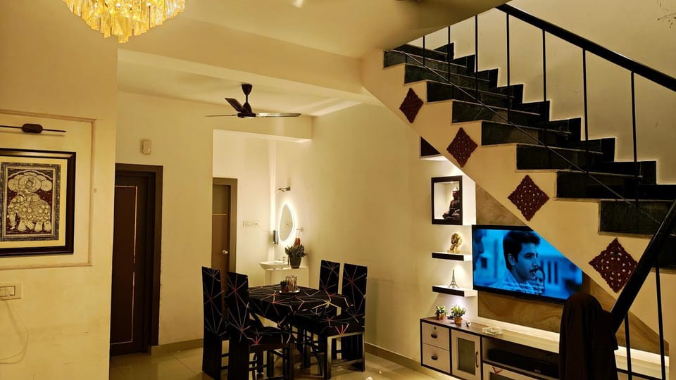 Raj Kuthir Homestays,Peaceful Pet Friendly Bungalow in Shantiniketan Villa in West Bengal