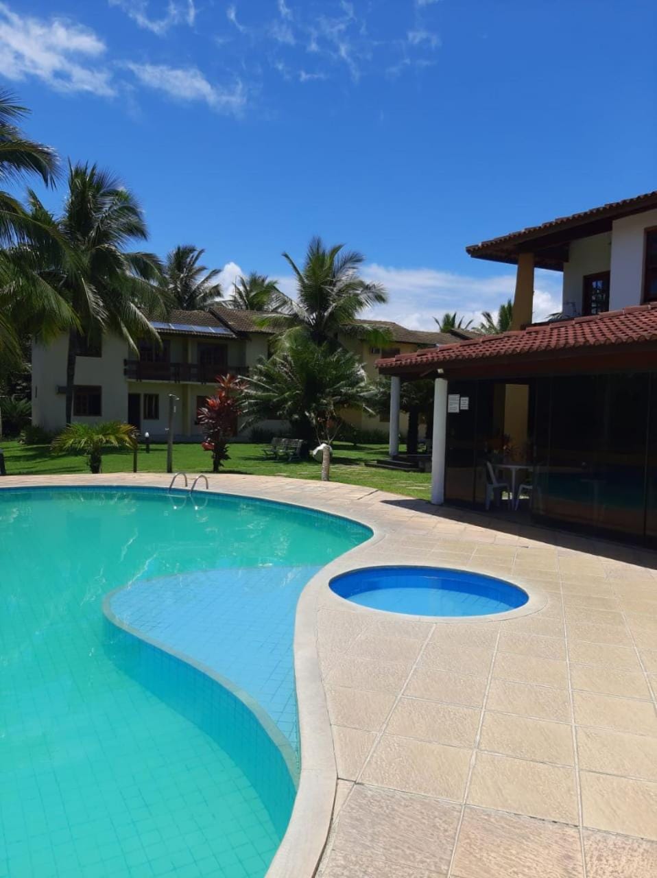 Swimming pool
