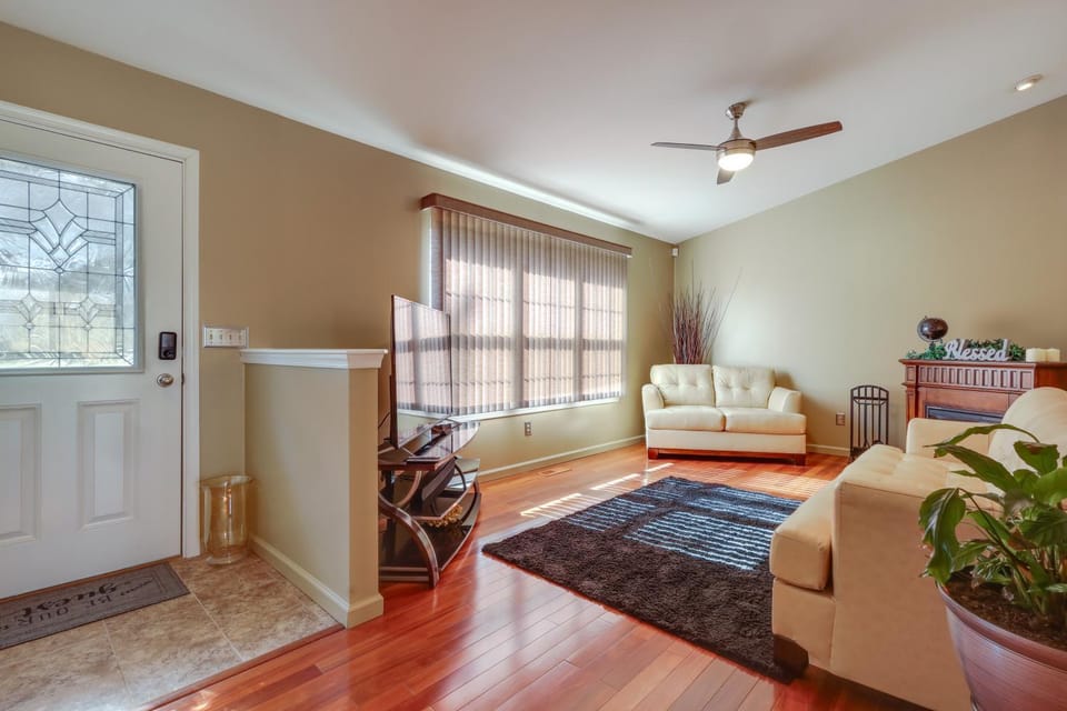 Tranquil Delmar Home ~ 7 Mi to Salisbury! House in Delmar