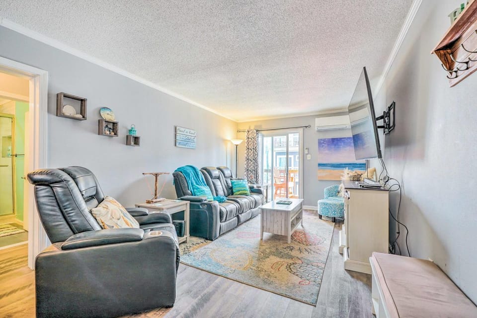 North Topsail Condo - Steps to Beach! House in North Topsail Beach