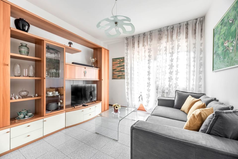 TV and multimedia, Balcony/Terrace, Living room, Evening entertainment