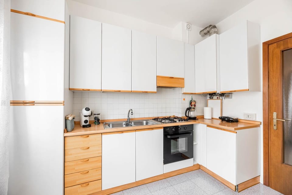 Kitchen or kitchenette, pet friendly, toaster