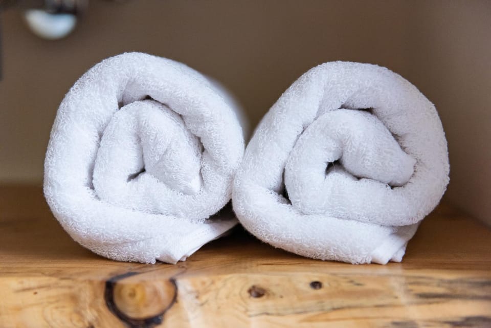 Bathroom, Decorative detail