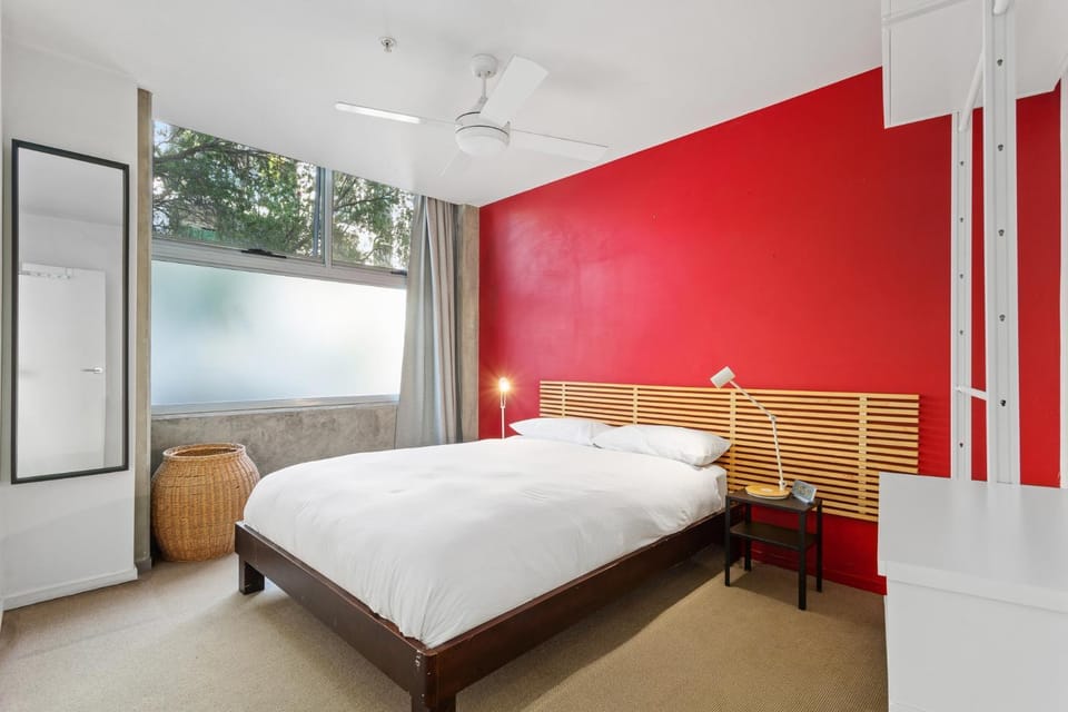 Chic 1-Bed Apartment in the Heart of Newtown Apartment in Sydney