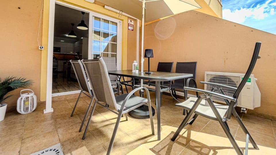 Balcony/Terrace, Balcony/Terrace, Dining area
