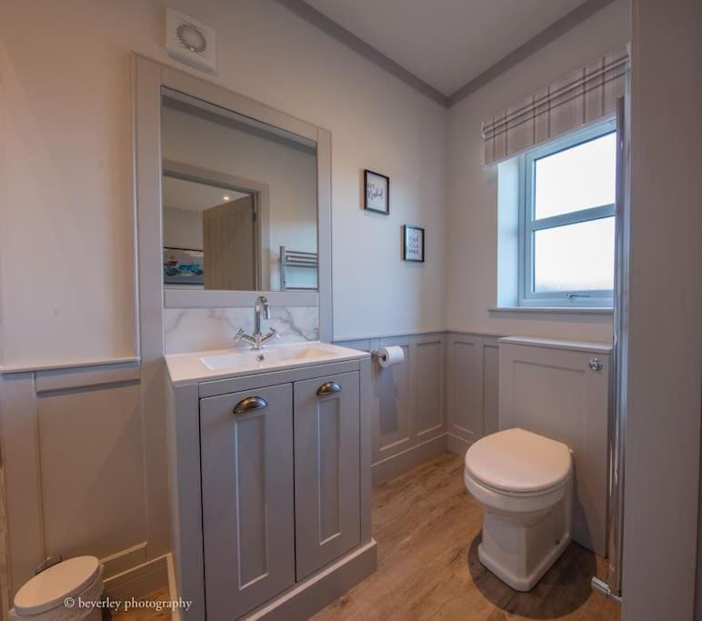 Molehill Cottage - New 2023 - EV Charger - Pets House in Beverley