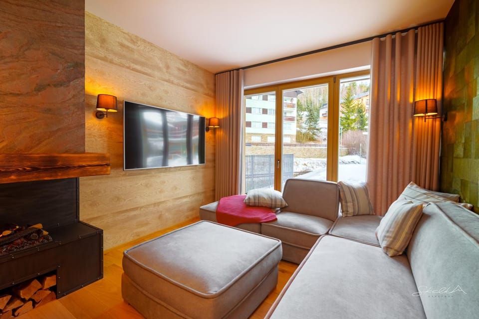 TV and multimedia, Living room, internet