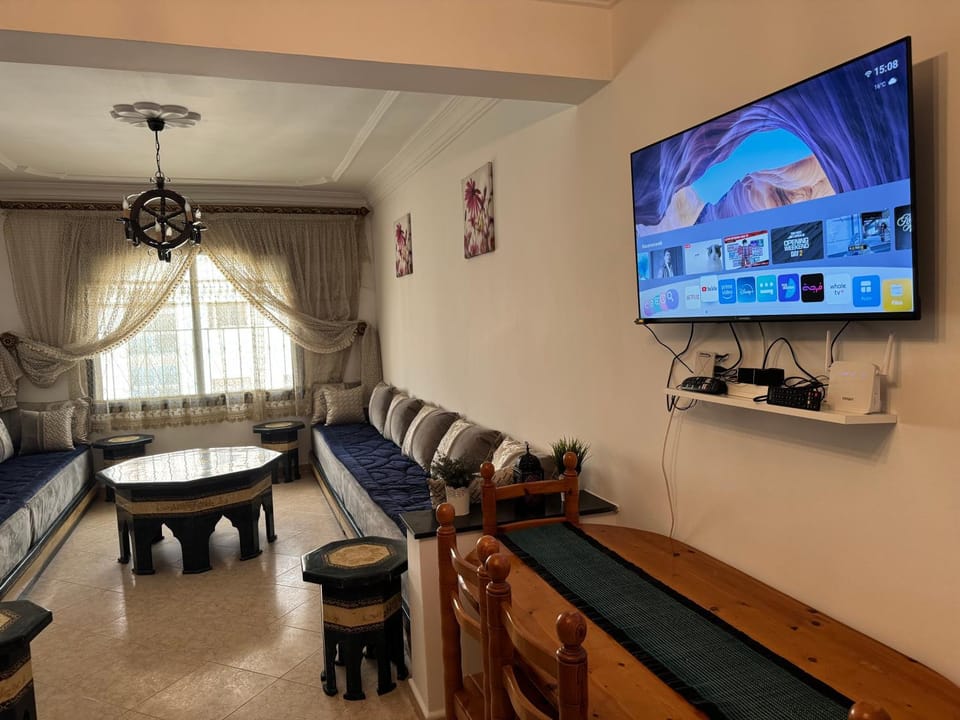 1 Minute from Beach, Sea View Apartment in Tangier city centre Apartment in Tangier