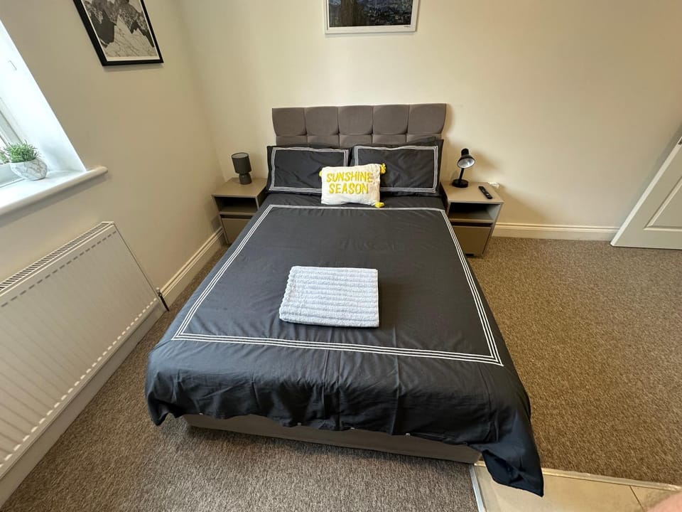 Bright Modern, Private Apartment,15 Mins To Central London Apartment in London