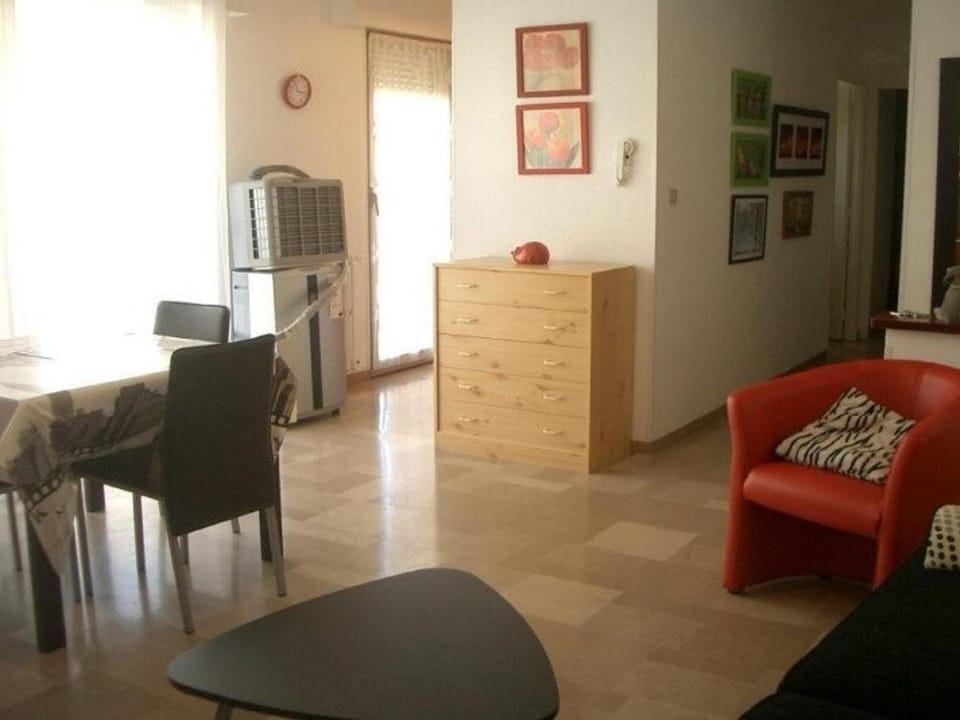 Appartement F2 climatisé, balcon, proche Thermes d'Amélie-les-Bains - FR-1-703-21 Apartment in Alt Empordà