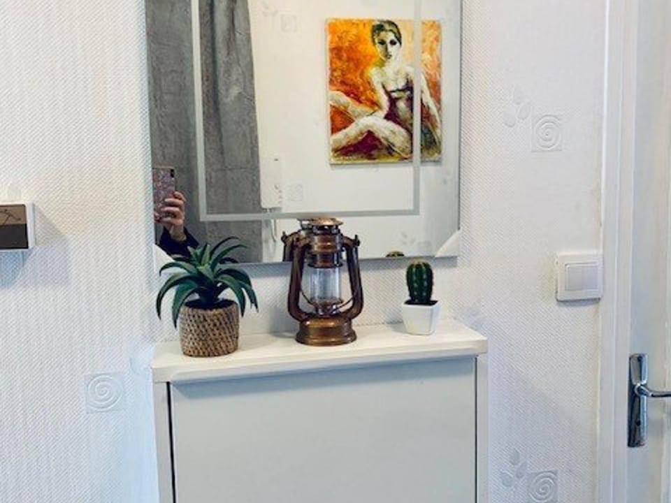 Charmant F2 avec terrasse, parking, et WiFi - à 600m des thermes d'Amélie-les-Bains - FR-1-703-129 Apartment in Alt Empordà