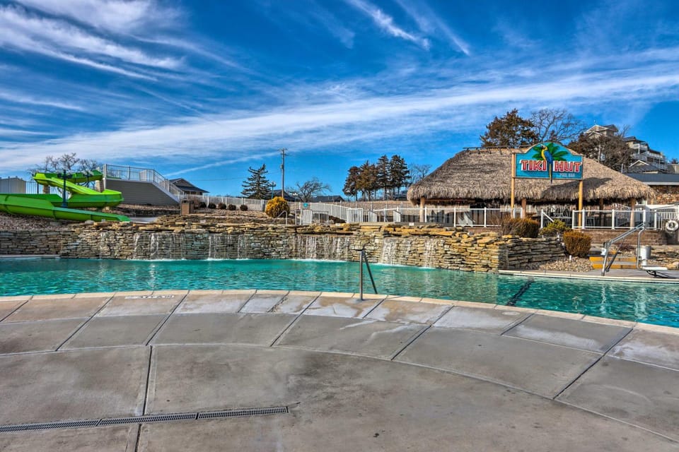 Margaritaville Osage Beach Home w/ Lake Views! House in Lake of the Ozarks