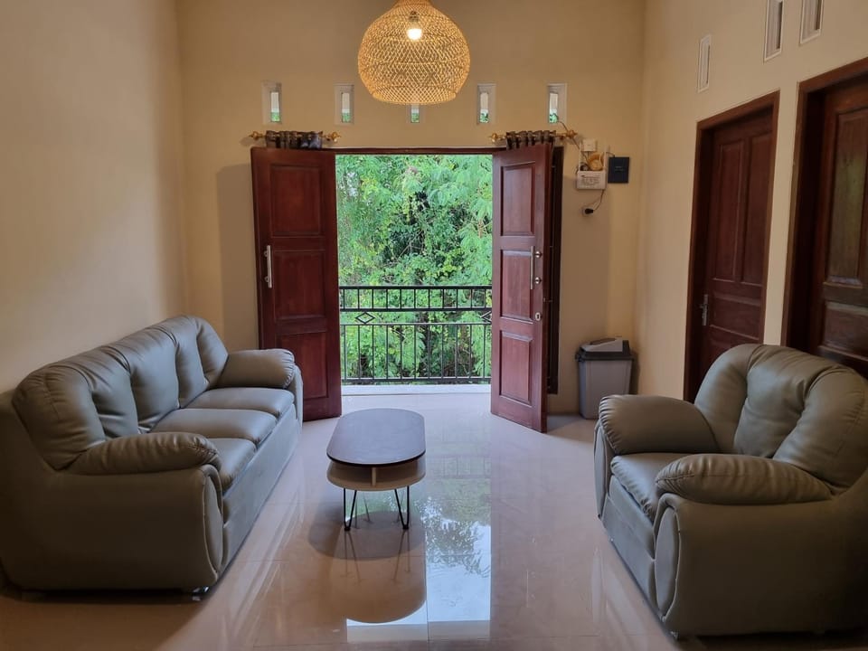 Balcony/Terrace, Living room