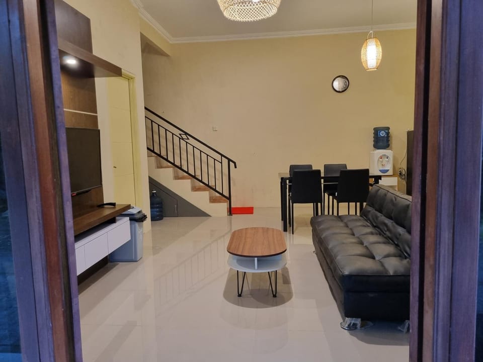 TV and multimedia, Seating area