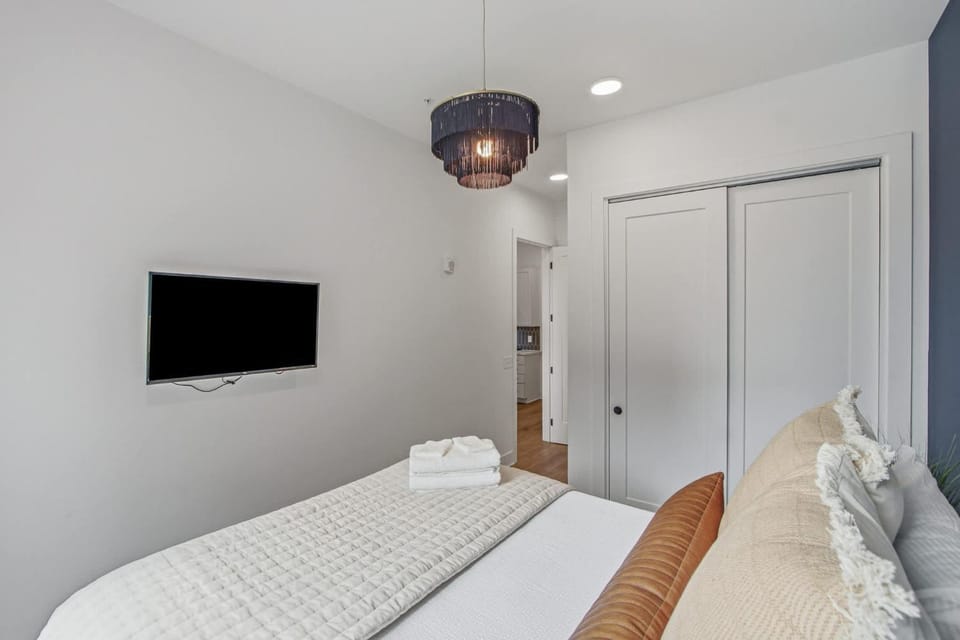 Main Street Retreat House in East Nashville