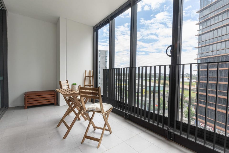 Cosy minimalism 2BD Apt near Sydney Olympic Park Apartment in Sydney