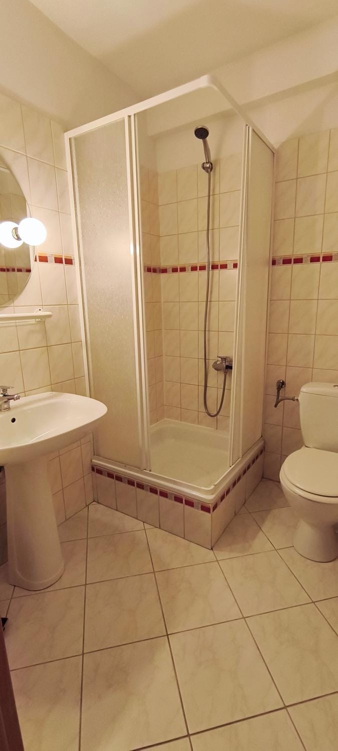 Shower, Toilet, Bathroom