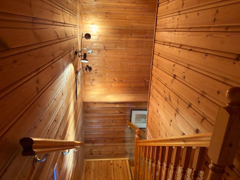 Property building, Communal lounge/ TV room