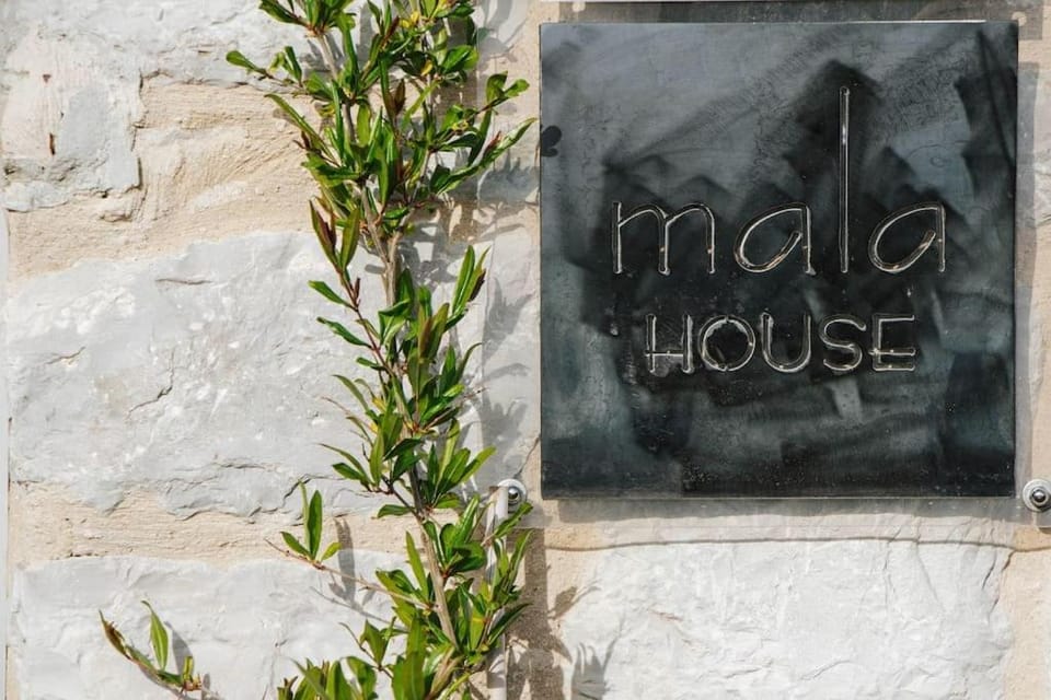 Mala House - Šolta Island House in Split-Dalmatia County