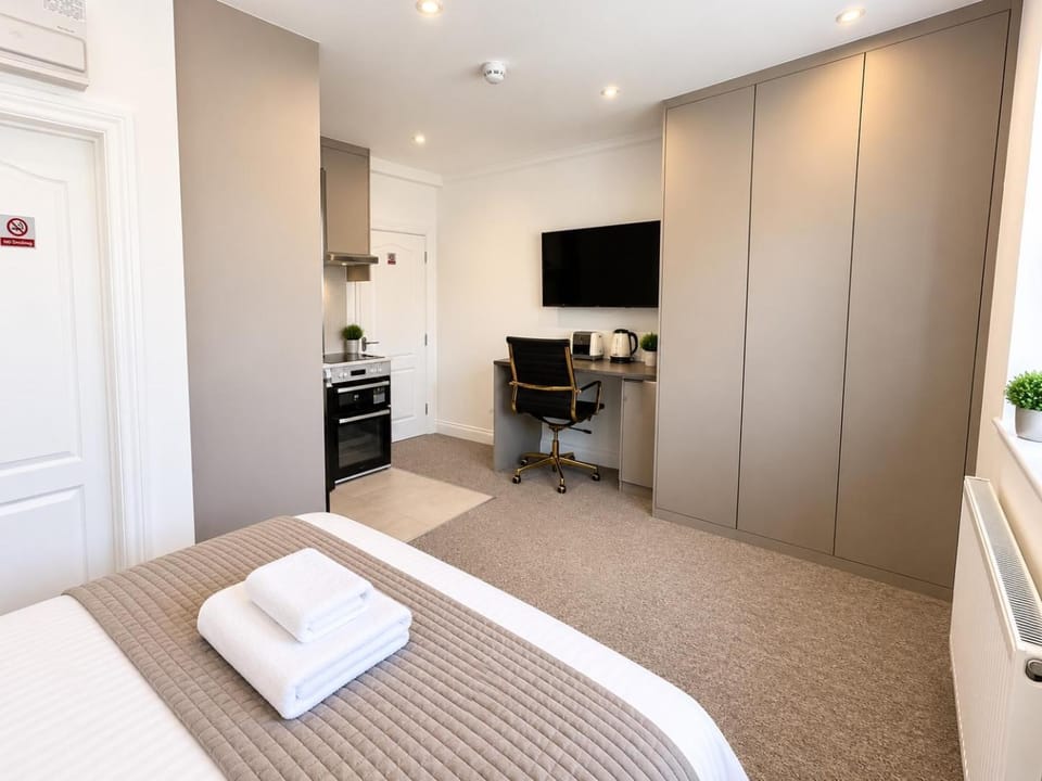 Spectacular Modern, Private Apartment,15 Mins To Central London Apartment in London