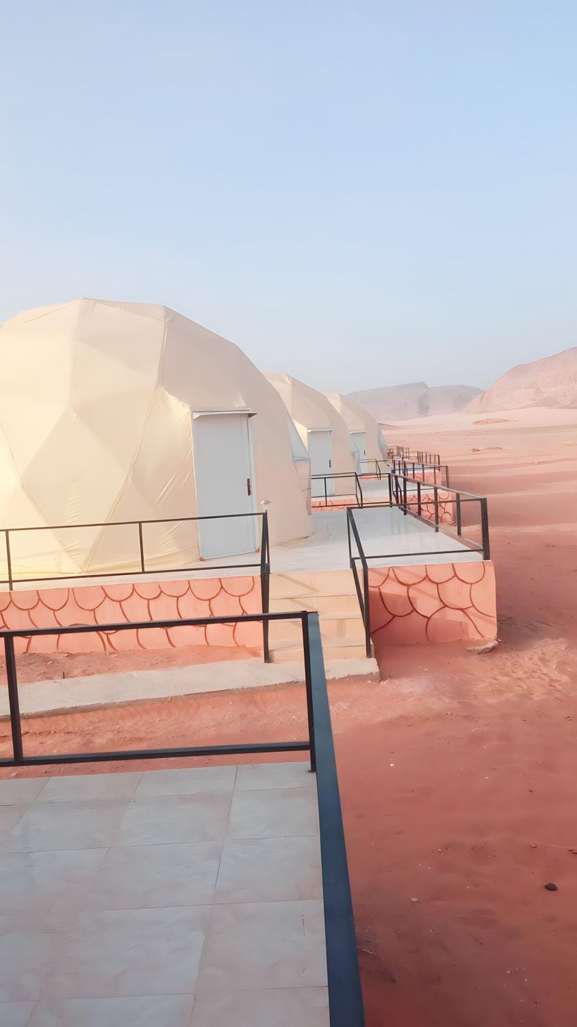 Rayan Rum Ofuq AlQamar Luxury tent in Africa