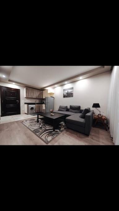Cozy studio in the heart of Heliopolis, Cairo! Apartment in Cairo Governorate