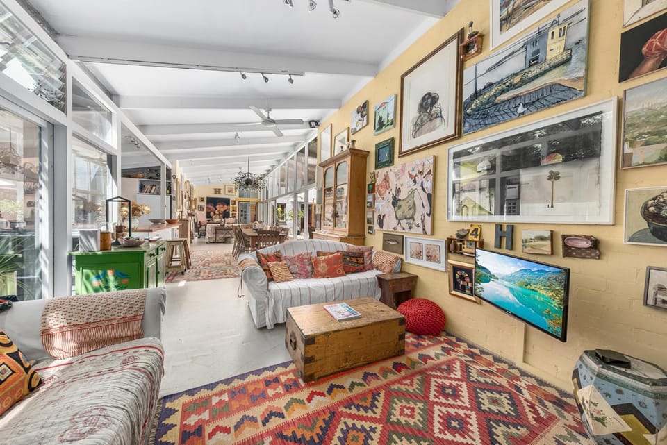 CECIL15P - Artistic Hideaway in Paddington House in Sydney