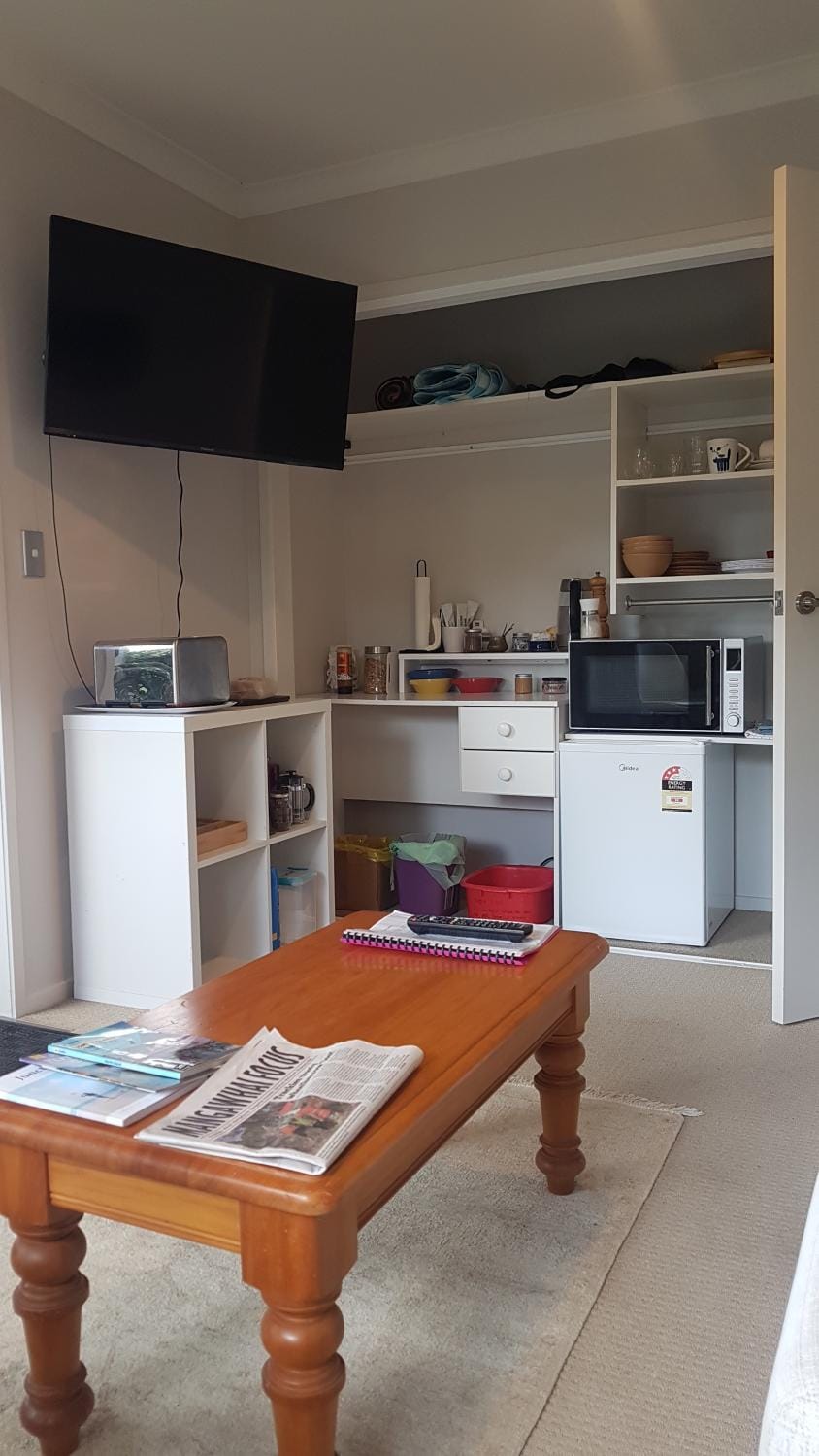 Coffee/tea facilities, Kitchen or kitchenette
