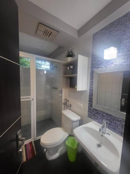 R.504 Hermoso estudio, con cocina y baño privado. Apartment in Panama City, Panama