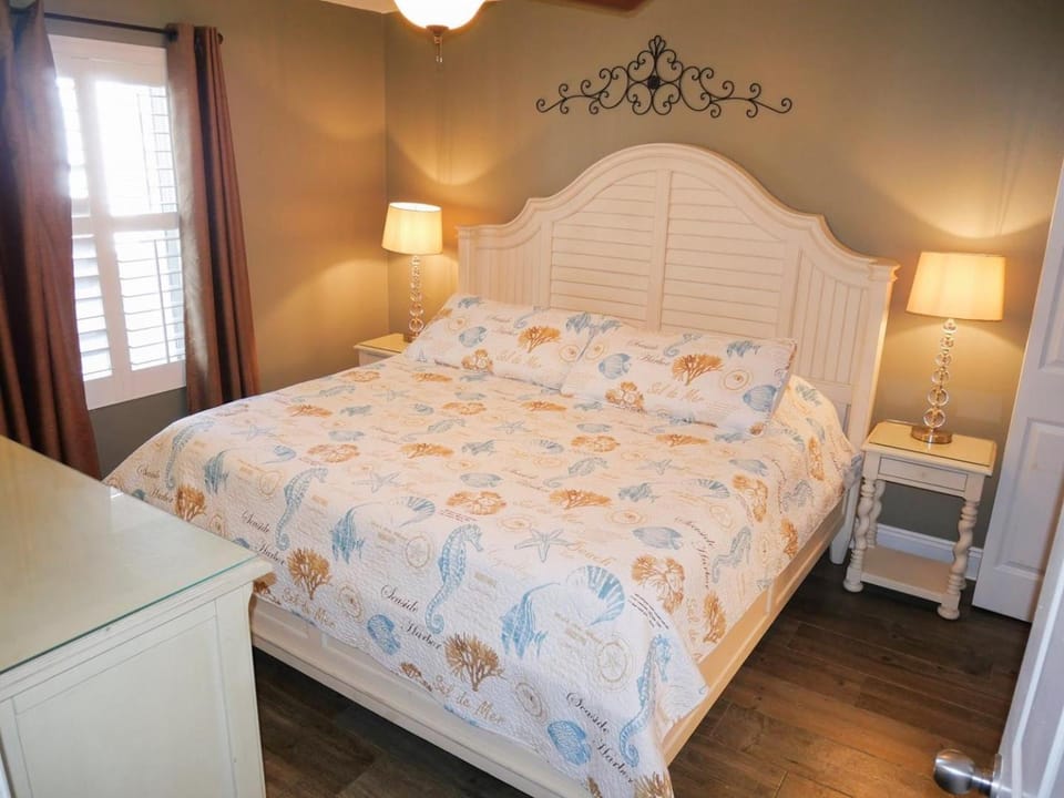 Pelican Beach 1411 by Pelican Beach Management Apartment in Destin