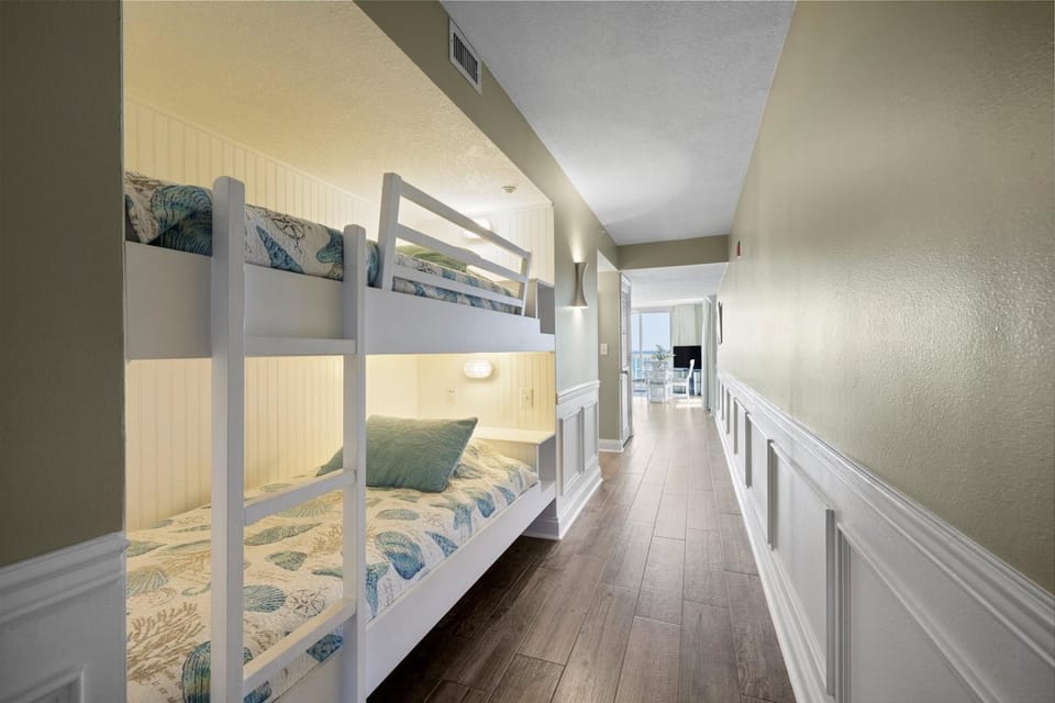 bunk bed