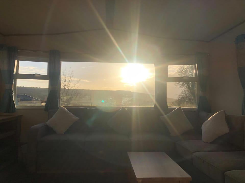 Classy caravan with ample space Apartment in England