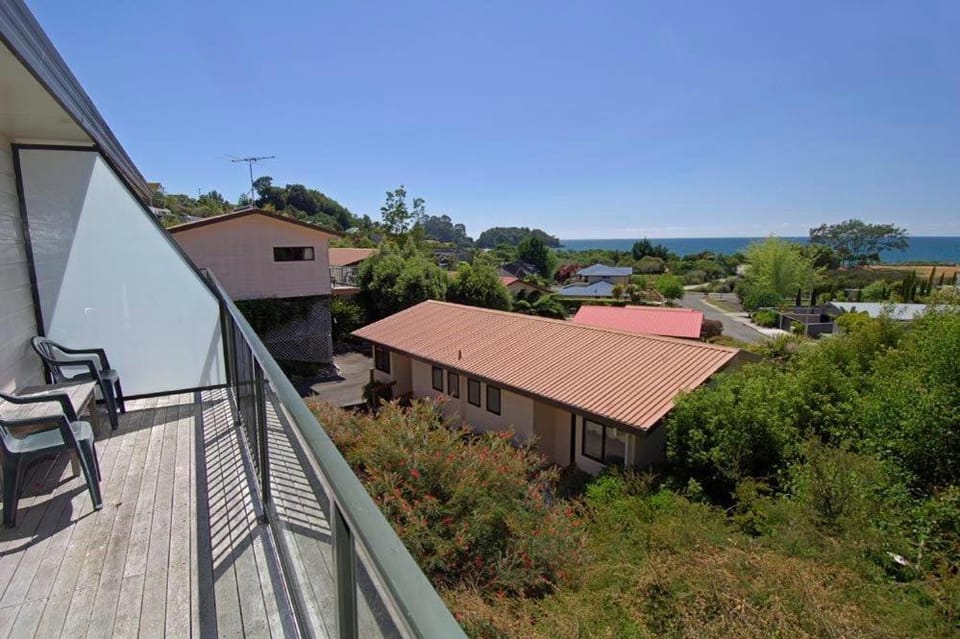 Studio Sea View Upper Level House in Tasman District, Tasman, New Zealand