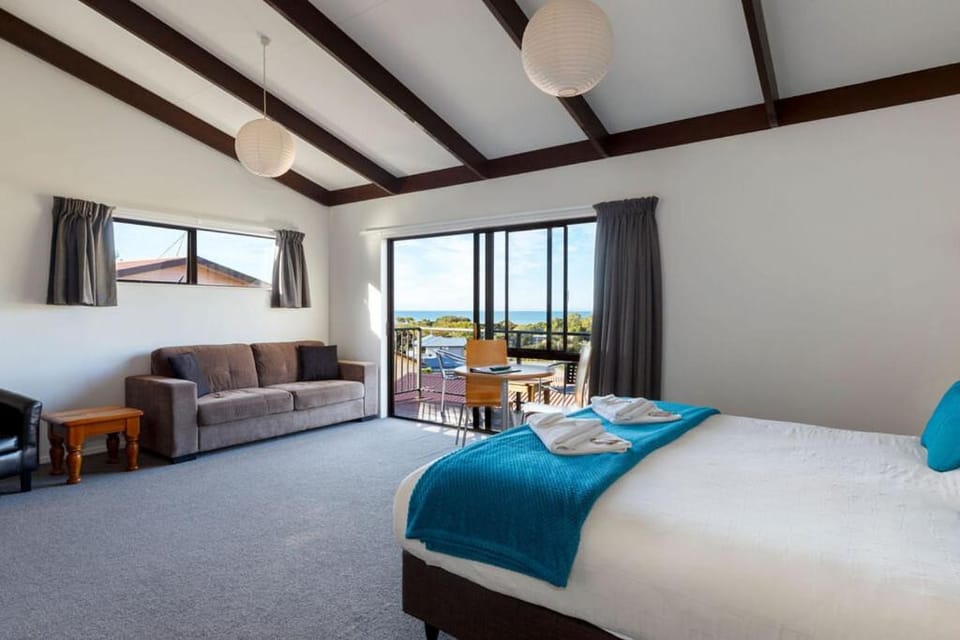 Studio Sea View Upper Level House in Tasman District, Tasman, New Zealand