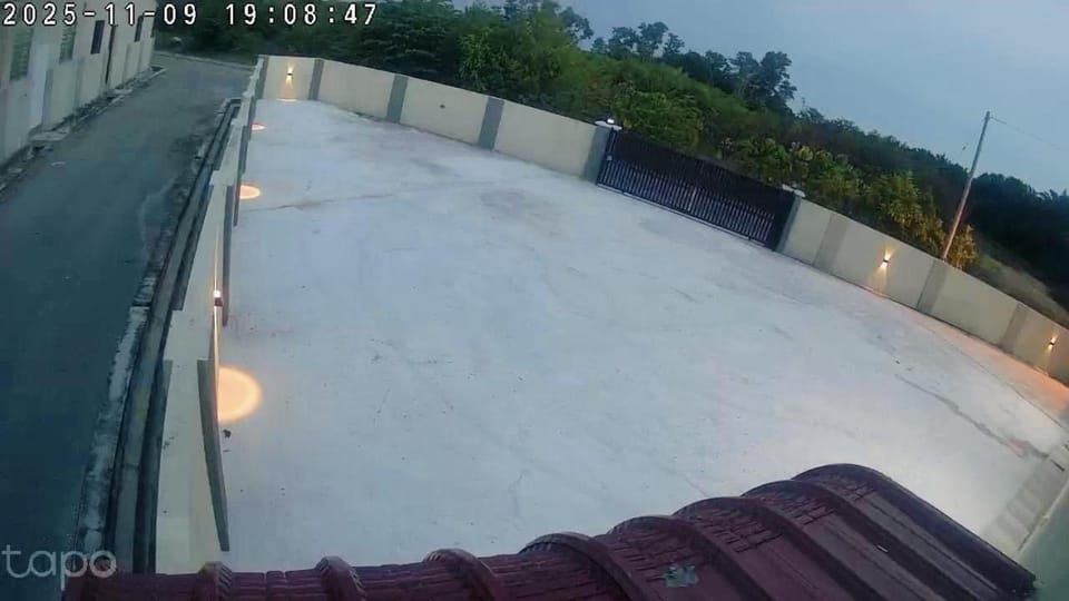 Homestay Bota Sunrise House in Perak Tengah District