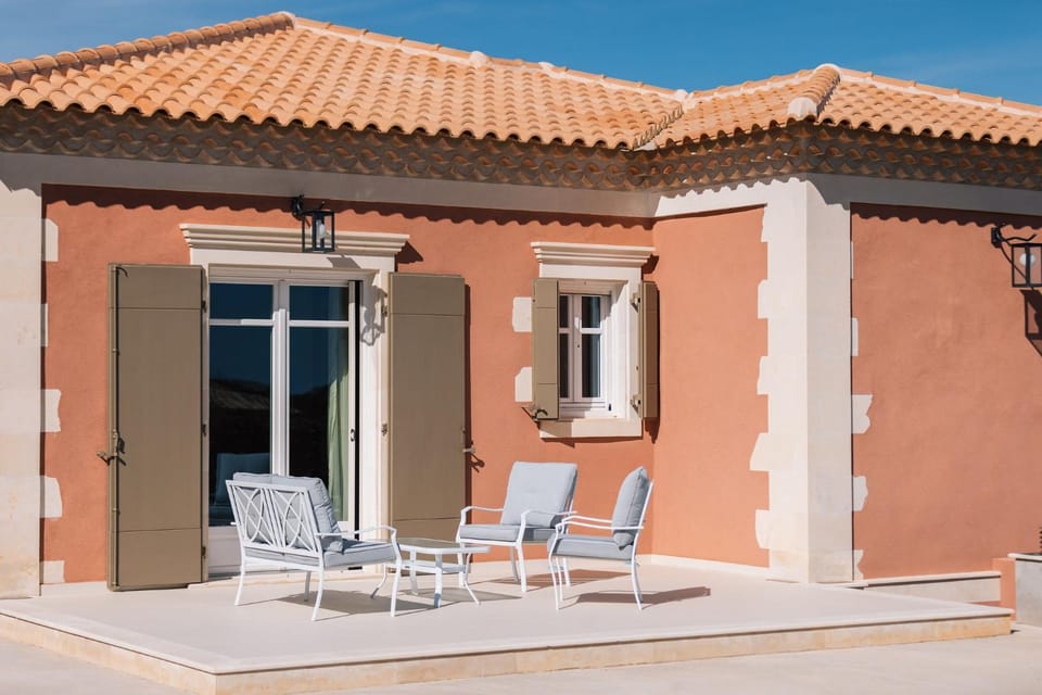 Property building, Patio, Day, View (from property/room), Balcony/Terrace, sunbed