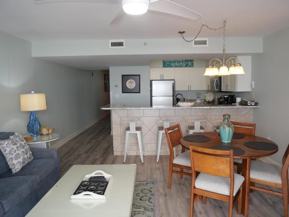 Pelican Beach 0202 by Pelican Beach Management Apartment in Destin