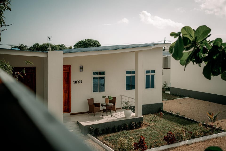 Property building, Garden