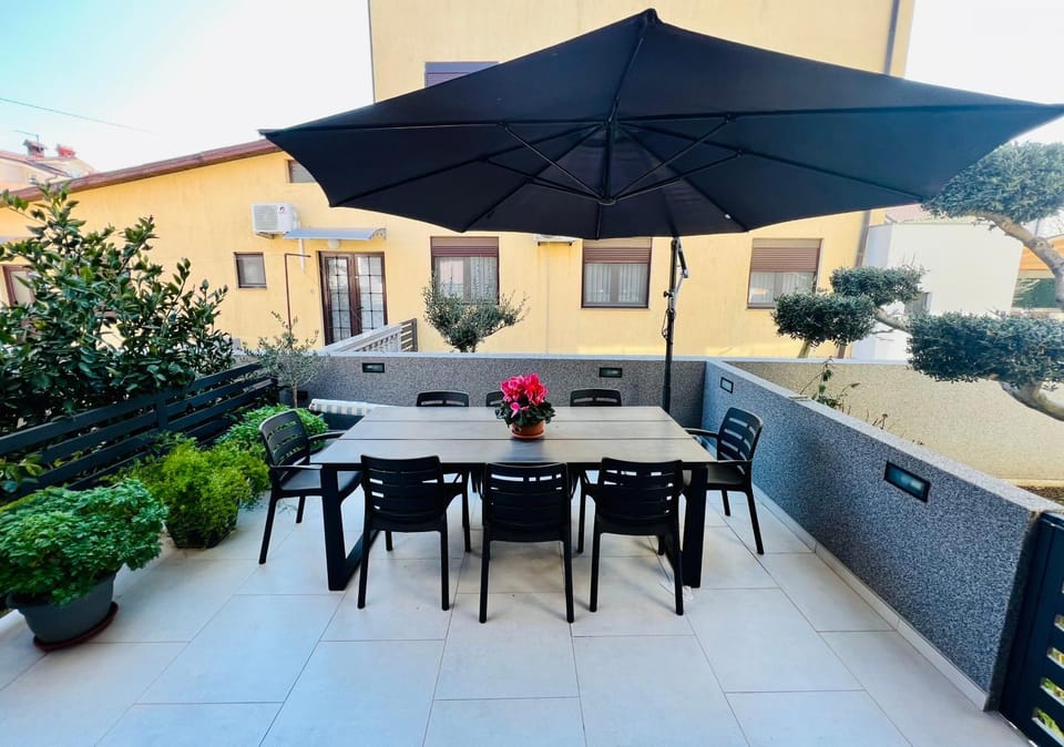 Patio, Balcony/Terrace