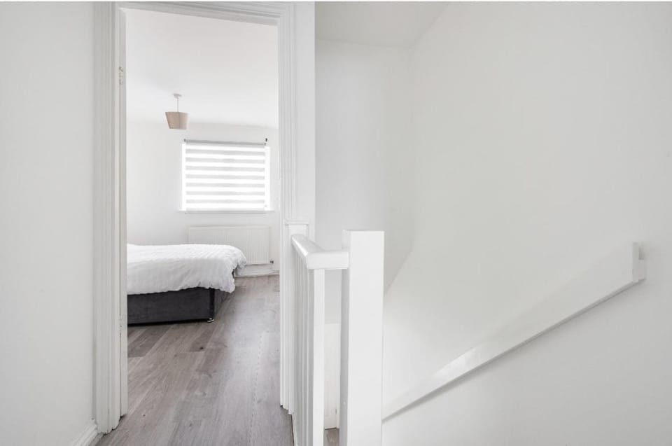 Beautiful Comfortable Double Room House in Barking