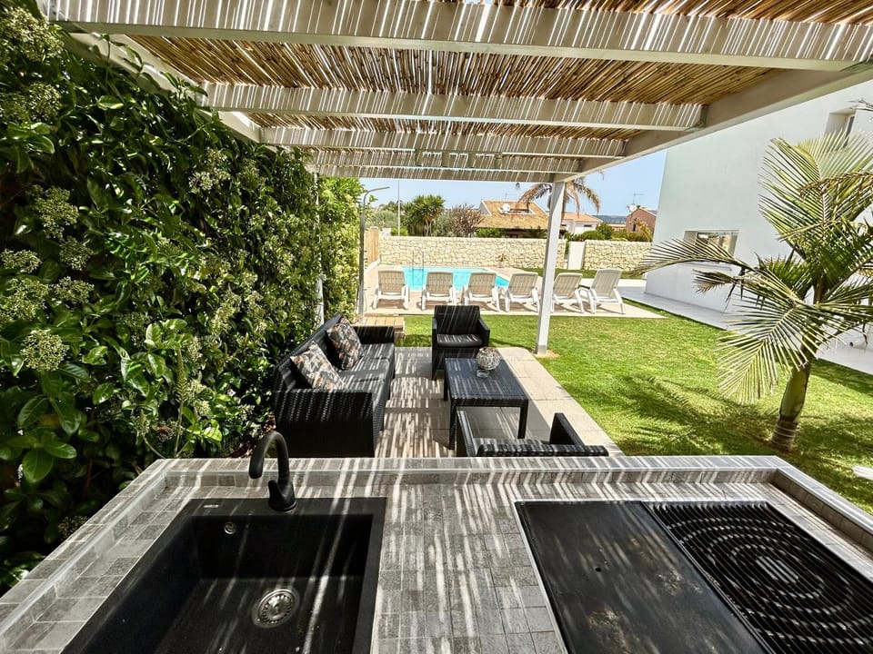 BBQ facilities, BBQ facilities, Garden, Garden view
